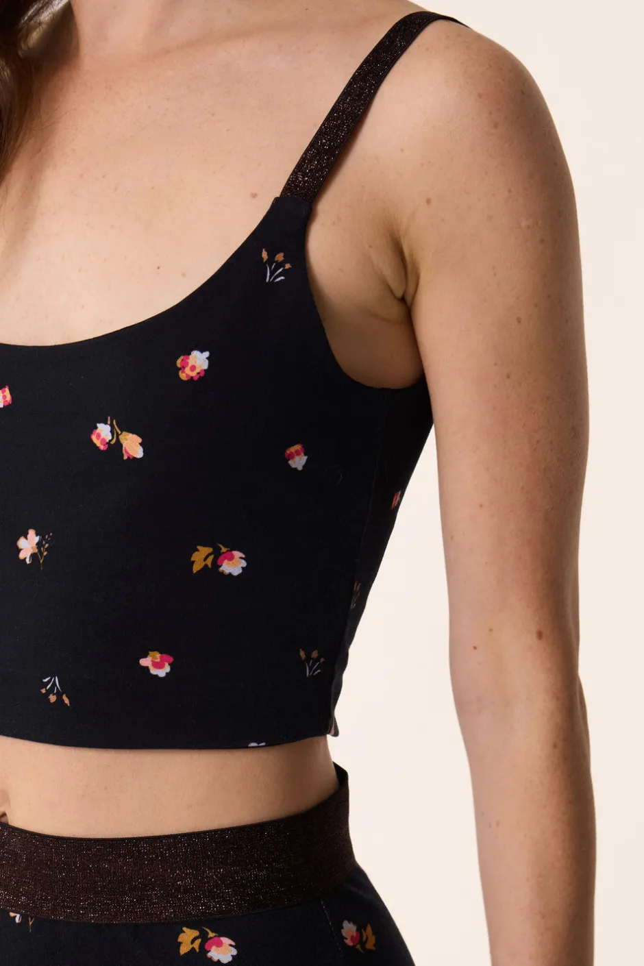 Des Petit Hauts Blouses, Chemises & Tops|Brassière Jiji